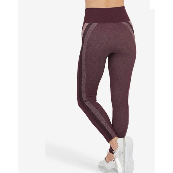Spanx Seamless Track Stripe Leggings in Jammy Plum SZ Small NWT. - Picture 5 of 9